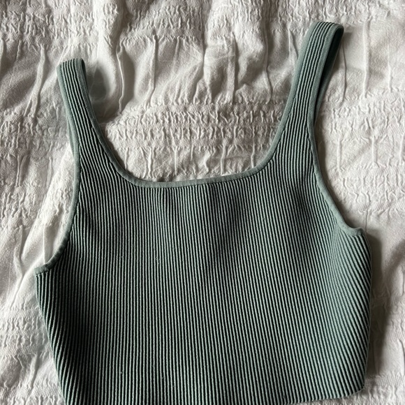 BABATON aqua blue top - Picture 2 of 2